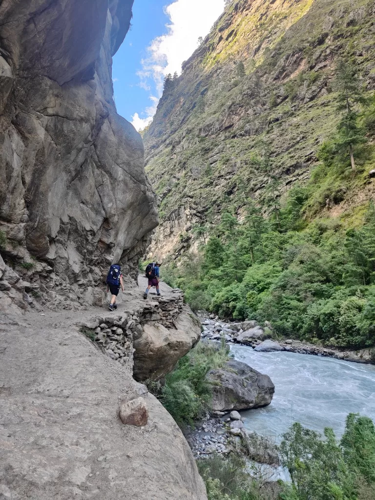 Reviews 6 dana and nick trekking