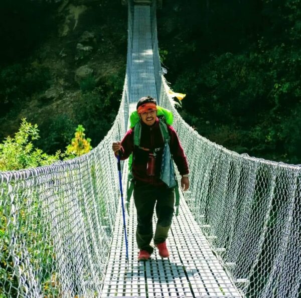 Som Gurung